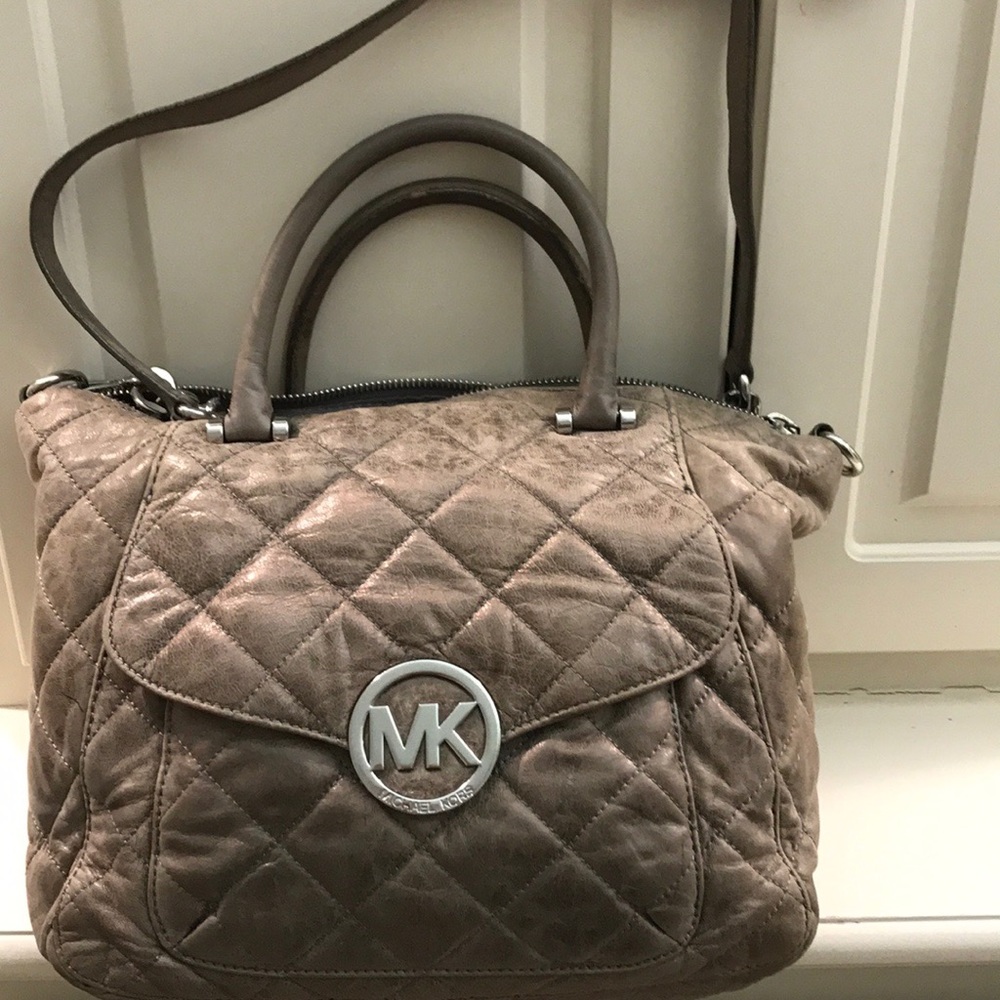 Michael Kors tote
